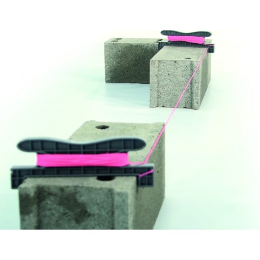 Détail de la drisse tressée fluo rose 1,5 mm × 20 m du cordeau Le Kordo Taliaplast 400442