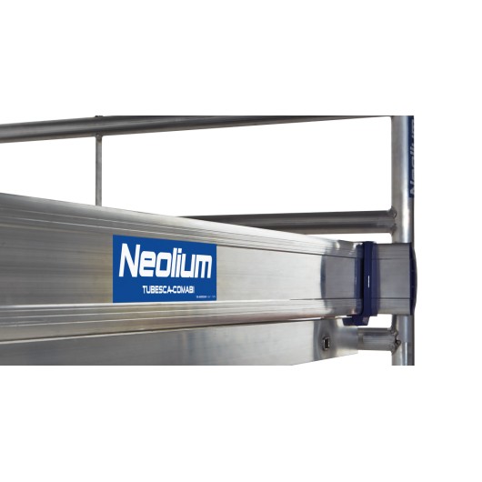 ECHAFAUDAGE ROULANT NEOLIUM 250 LINE - HAUTEUR TRAVAIL : 4 M - ALUMINIUM - TUBESCA COMABI ECHAFAUDAGE ROULANT NEOLIUM 250 LINE - HAUTEUR TRAVAIL : 4 M - ALUMINIUM - TUBESCA COMABI
