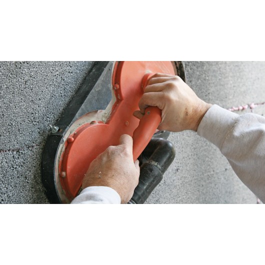 Vue du variateur de vitesse 150 à 570 tours par minute sur la machine universelle IMER CAMELEON 1 000 W