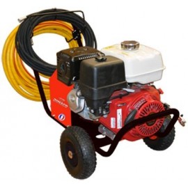 Vue de trois quarts du nettoyeur haute pression thermique Dimaco TSL Access 240