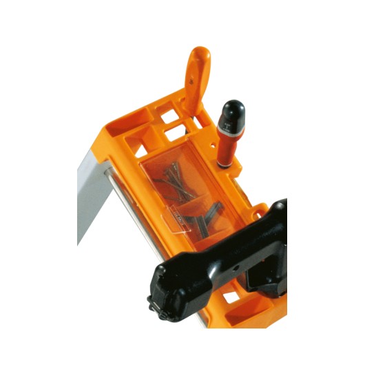 Tubesca-Comabi MP PRO 10 marches : Marchepied avec Rampe Usage Intensif