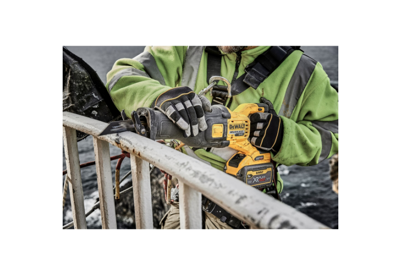 DEWALT - Lame de scie sabre XR Runtime pour la coupe du métal 152 mm