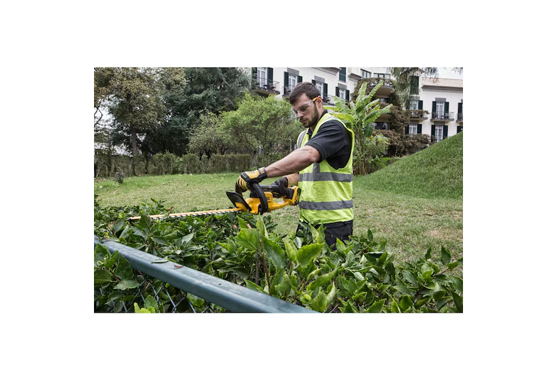 DEWALT - Taille-haies XR 18V DEWALT - Taille-haies XR 18V