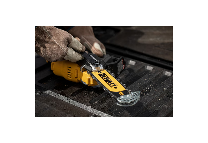DEWALT - Élagueuse XR 18V brushless DEWALT - Élagueuse XR 18V brushless