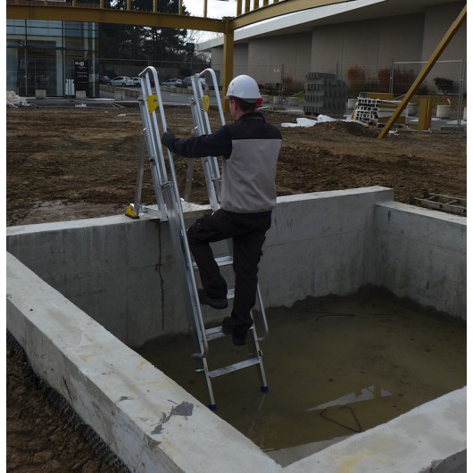 Mise en situation sur chantier gros œuvre pour accès fond de fosse ascenseur