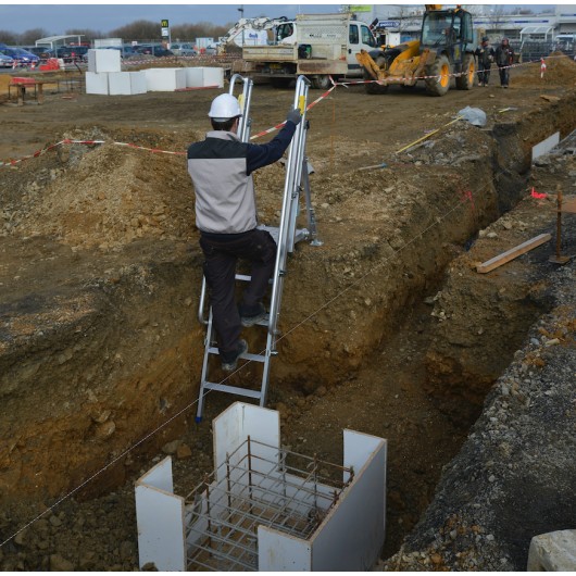 Duarib N111.202 : Accès Fond de Fouille Télescopique Sans Blindage