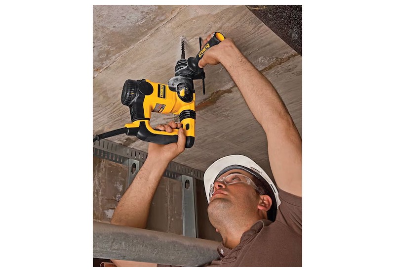 DEWALT - Foret béton SDS-Plus XLR 4 taillants 5.5x100x160 mm DEWALT - Foret béton SDS-Plus XLR 4 taillants 5.5x100x160 mm