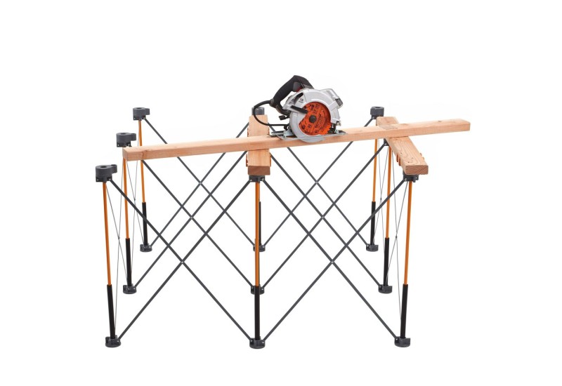 châssis BORA Centipede CK9S 4x4 ft déployé sur chantier châssis BORA Centipede CK9S 4x4 ft déployé sur chantier