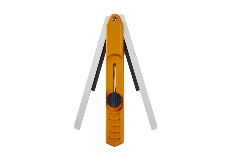 duplicateur BORA MiteriX ajusté sur angle de mur pour moulure duplicateur BORA MiteriX ajusté sur angle de mur pour moulure