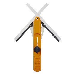 outil de traçage d’angle BORA utilisé sur planche de bois brut