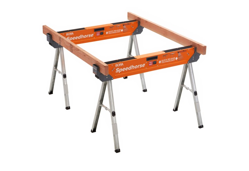 Le chevalet de sciage BORA Speedhorse dans un atelier de menuiserie.