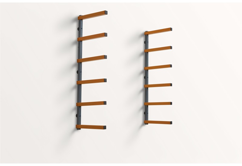 Deux supports BORA installés sur un mur, montrant l'espace de rangement.