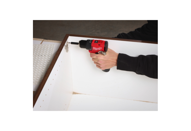 MILWAUKEE - M12 BLDDRC-0 - Perceuse-Visseuse Brushless 10 mm, 12V, sans batterie, 40Nm. MILWAUKEE - M12 BLDDRC-0 - Perceuse-Visseuse Brushless 10 mm, 12V, sans batterie, 40Nm.