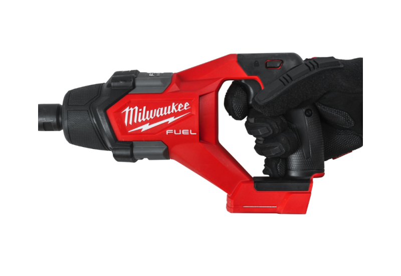 Système M18 High Output 5.5Ah alimentant aiguille vibrante pour 8m3 de béton Système M18 High Output 5.5Ah alimentant aiguille vibrante pour 8m3 de béton
