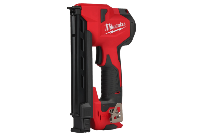 MILWAUKEE - M12 BCST-0 - Agrafeuse électricien 12V, sans batterie MILWAUKEE - M12 BCST-0 - Agrafeuse électricien 12V, sans batterie