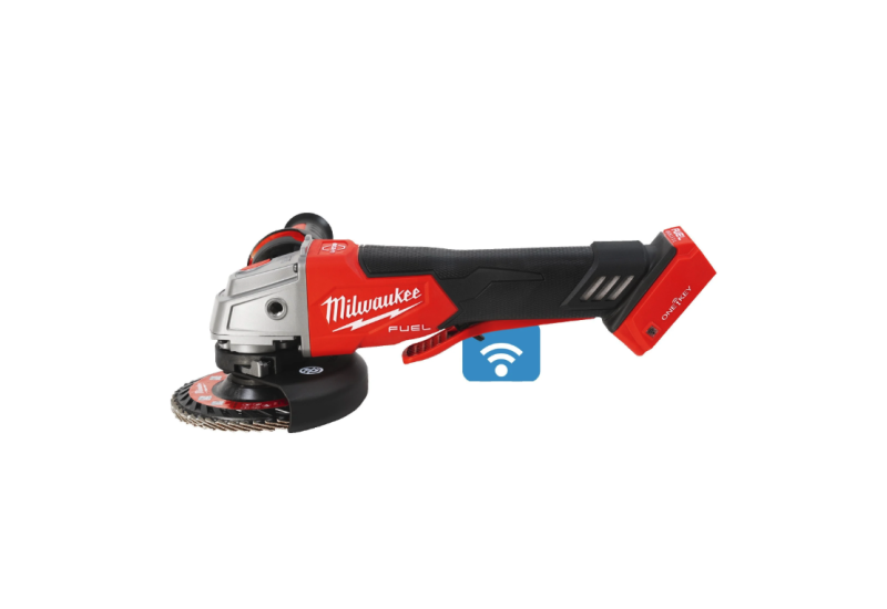 Vue latérale de la meuleuse d'angle Milwaukee 18V montrant sa poignée ergonomique anti-vibration Vue latérale de la meuleuse d'angle Milwaukee 18V montrant sa poignée ergonomique anti-vibration