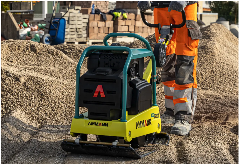 Plaque Vibrante Ammann APR 25/50 Hatz (Diesel) - Compactage Agile - Réservoir et kit roues - Largeur de compactage: 500 mm Plaque Vibrante Ammann APR 25/50 Hatz (Diesel) - Compactage Agile - Réservoir et kit roues - Largeur de compactage: 500 mm
