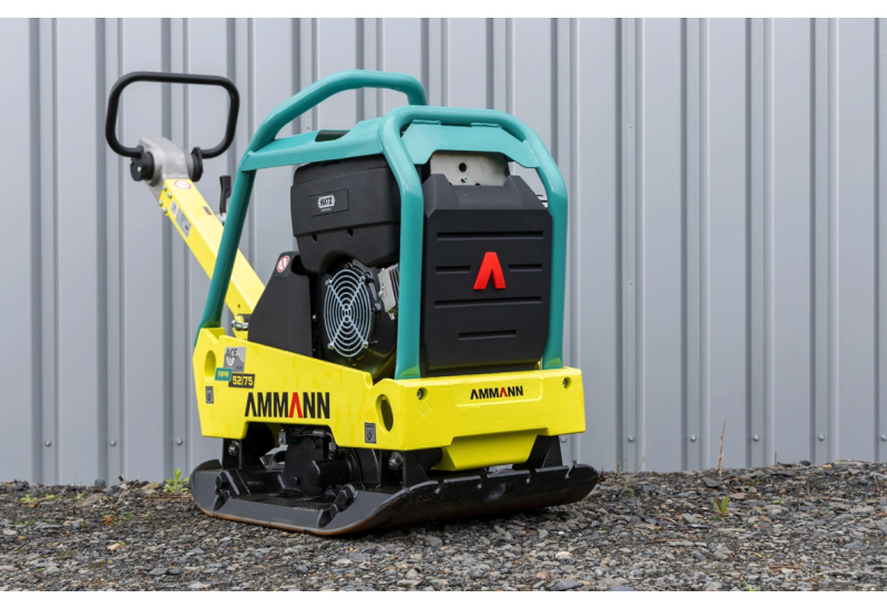 Plaque Vibrante Ammann APR 52/75 (Diesel HATZ) - Démarrage Électrique - Largeur de compactage: 600 mm