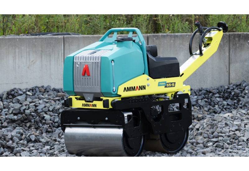 Rouleau à guidage manuel avec bille directrice Ammann ARW 65S - Moteur YANMAR Diesel - Démarrage électrique Rouleau à guidage manuel avec bille directrice Ammann ARW 65S - Moteur YANMAR Diesel - Démarrage électrique