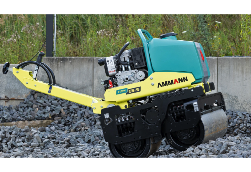 Rouleau à guidage manuel avec bille directrice Ammann ARW 65S - Moteur YANMAR Diesel - Démarrage électrique Rouleau à guidage manuel avec bille directrice Ammann ARW 65S - Moteur YANMAR Diesel - Démarrage électrique