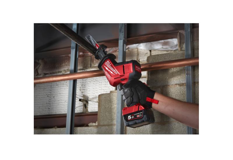 MILWAUKEE - M18 FHZ-0X - Scie sabre compacte FUEL 18V, sans batterie MILWAUKEE - M18 FHZ-0X - Scie sabre compacte FUEL 18V, sans batterie