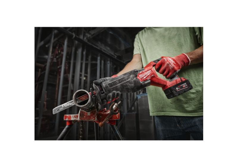 MILWAUKEE - M18 FSZ-0X - Scie sabre FUEL 18V, sans batterie MILWAUKEE - M18 FSZ-0X - Scie sabre FUEL 18V, sans batterie