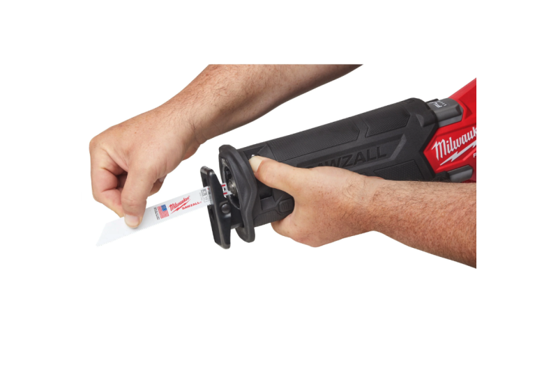 MILWAUKEE - M18 FSZ-0X - Scie sabre FUEL 18V, sans batterie MILWAUKEE - M18 FSZ-0X - Scie sabre FUEL 18V, sans batterie