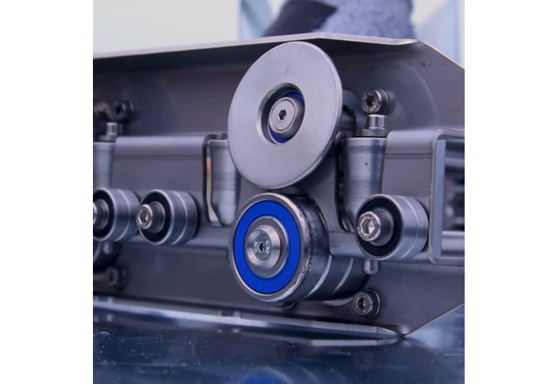 Plieuse à galets B28 - 4 bras - 228mm - avec une bombe de WD40 - DIMOS