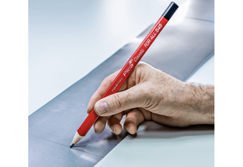 PICA - Boîte de 100 crayons triangulaires marquage universels - Mine graphite 2B