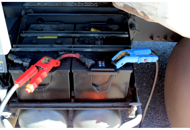 Bahco BBA1224-3200 : Booster 12/24V 3200A Démarrage Intensif Poids Lourds