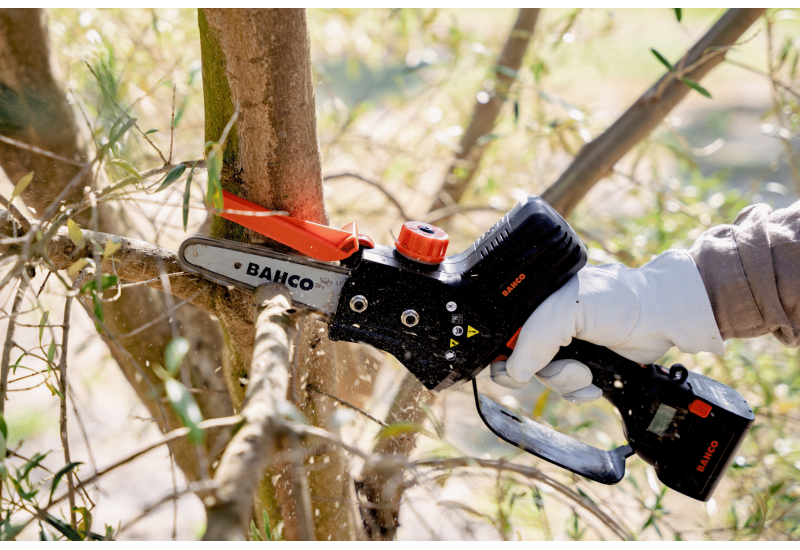 BAHCO BCL15IB : Élagueuse sans fil 110mm Haute Autonomie