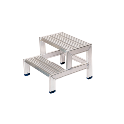 Solide MT452 : Plate-forme de Montage 2 Marches 45° Confort