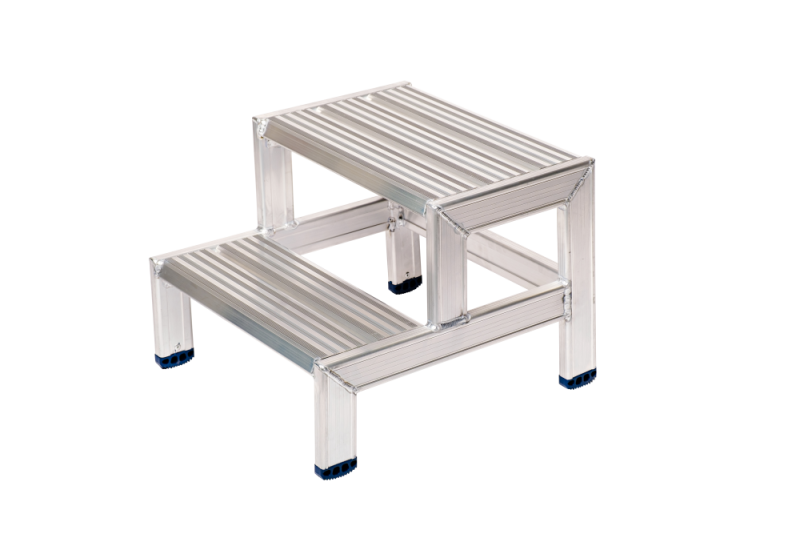 Solide MT452 : Plate-forme de Montage 2 Marches 45° Confort