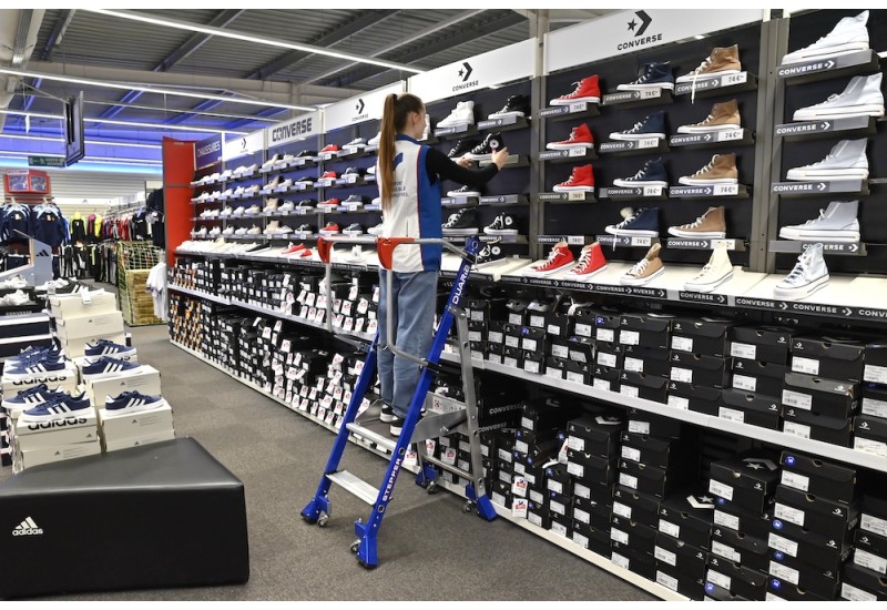 Duarib Stepper 3 Marches : Plateforme de Rayonnage Ergonomique EMER