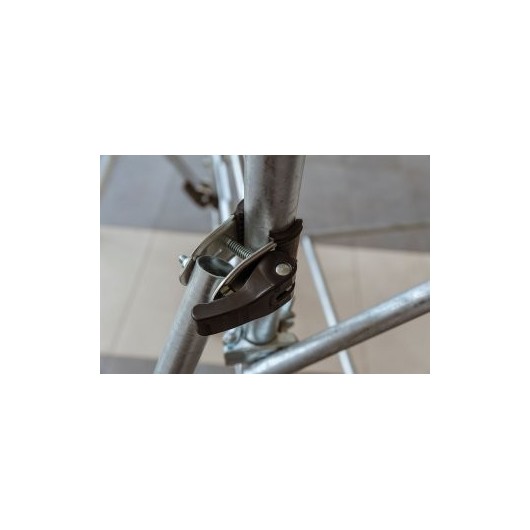 FIXATION DES STABILISATEURS -ECHAFAUDAGE ROULANT GOLIATH 120 TUBESCA COMABI