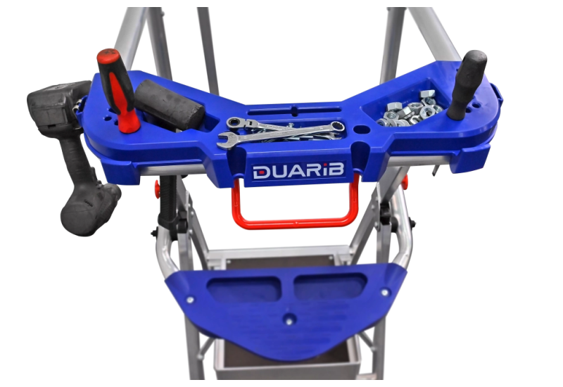 Détail du garde corps rigide articulé et accrochage automatique sur la PIRL DUARIB