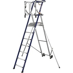 Plateforme DUARIB ULTIM F7 vue d’ensemble 7 marches avec stabilisateurs et roues Ø 150 mm