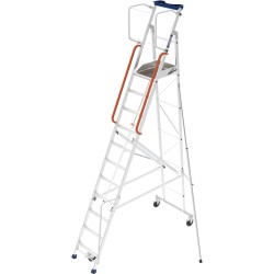 Plateforme de Rayonnage DUARIB ERM 11 marches vue complète stabilisateurs repliables.