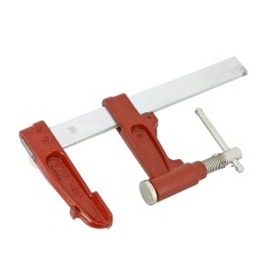 Serre-joint à pompe Wilmart 60cm avec profondeur de gorge 22cm et rail plat 40x10 pour serrage déporté en ébénisterie.