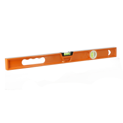 Niveau rectangulaire Wilmart 60cm en aluminium coulé massif avec poignée et 2 semelles rectifiées pour maçonnerie.