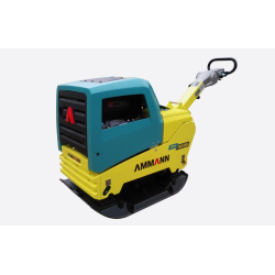 Plaque vibrante de compactage hydrostatique Ammann APH 60/85 équipée d'un moteur Hatz.