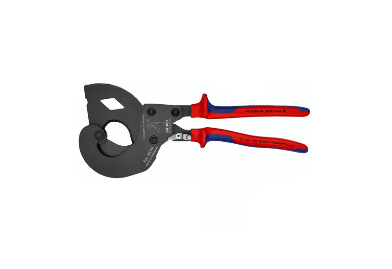Détail de la tête de coupe Knipex 95 32 340 SR sur câble à âme acier.