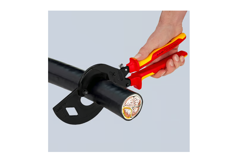 Mécanisme à couronne dentée 3 rapports du coupe-câbles Knipex.