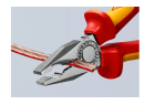 Tranchants longs de la pince universelle Knipex pour couper les câbles épais
